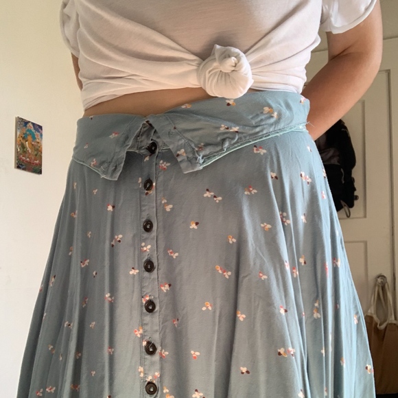 Convertible high waisted skirt - Picture 2 of 5